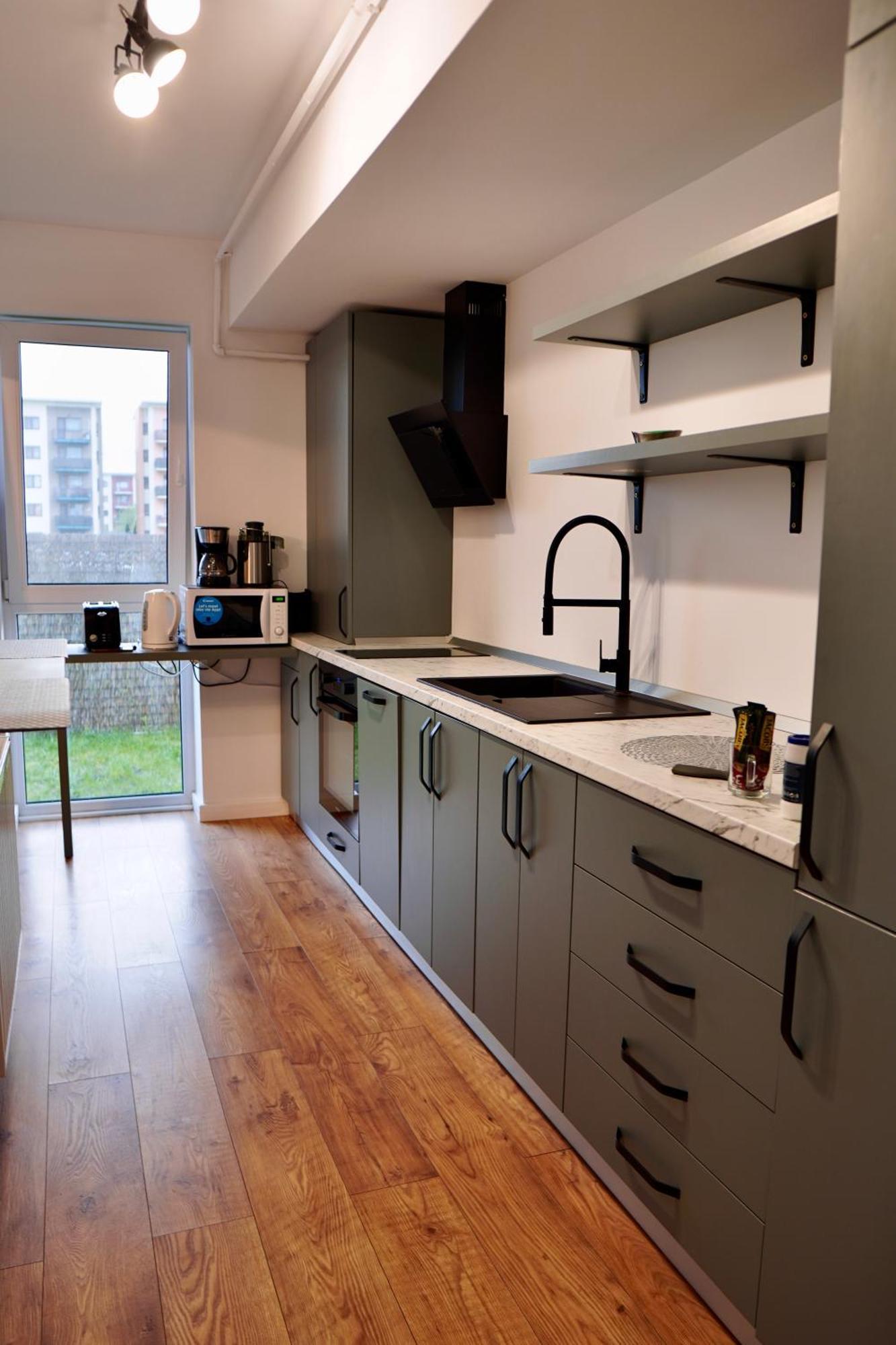Coresi, 2 Camere, Sleeps 6 Large Private Garden Apartment Pets Welcome Brașov Exterior foto